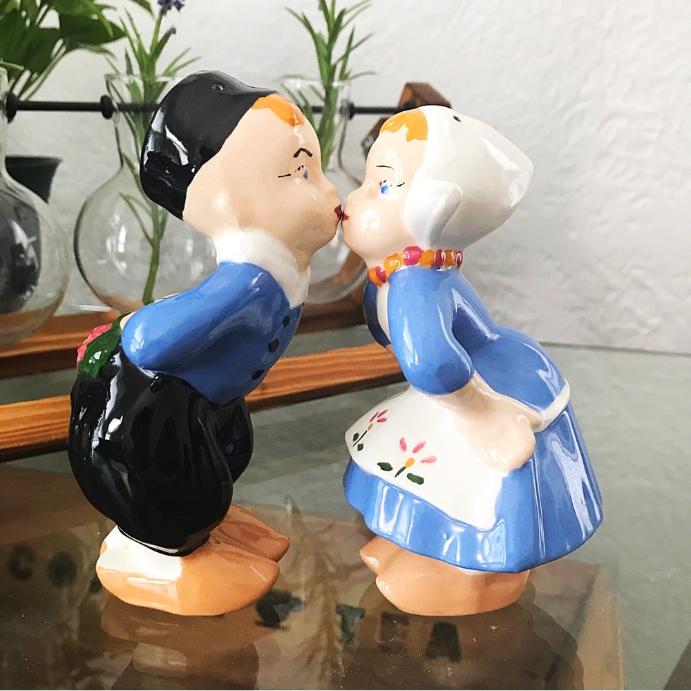 Vintage Kissing Dutch Boy and Girl Salt and Pepper Shakers